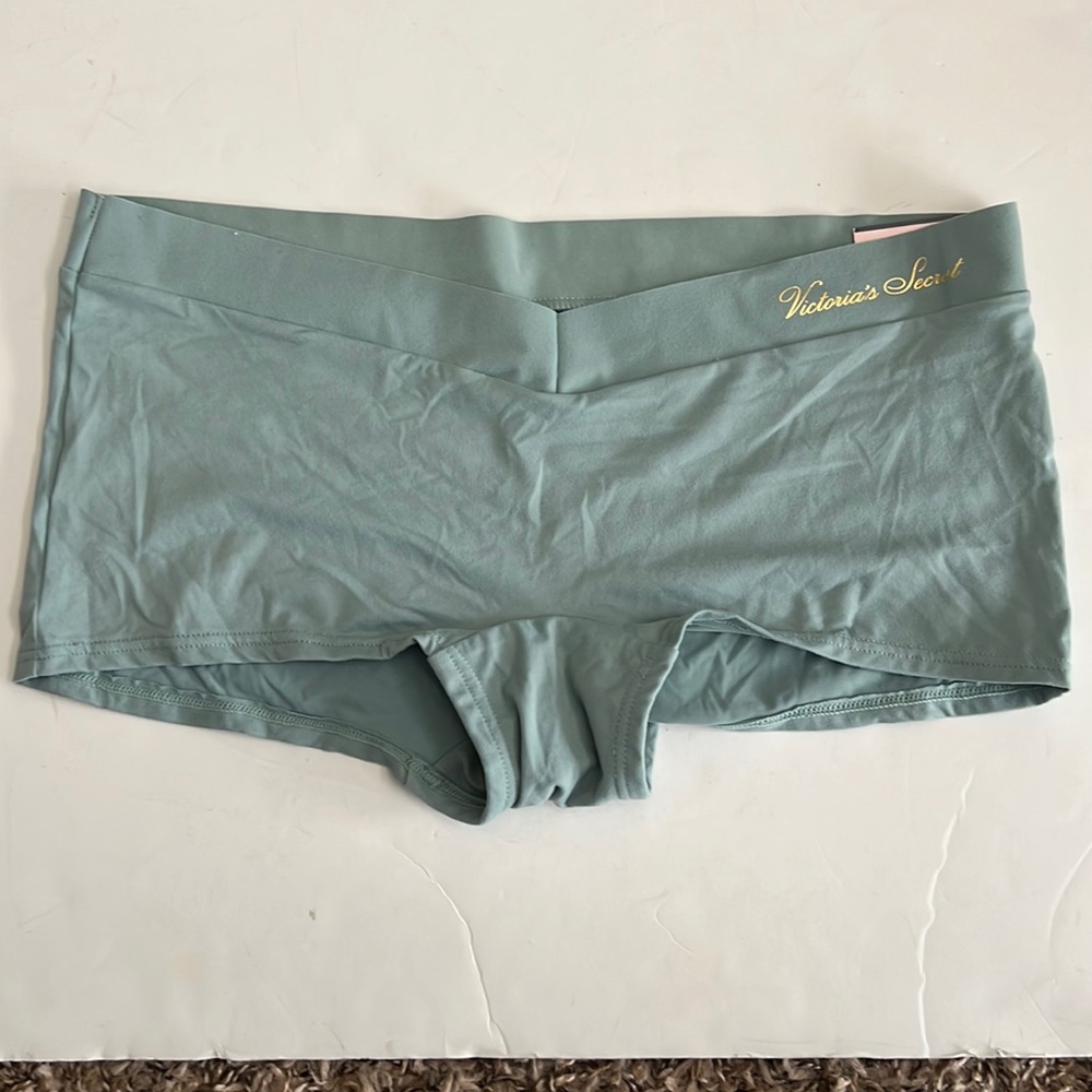 Victoria’s Secret Shortie Sage Green Panty